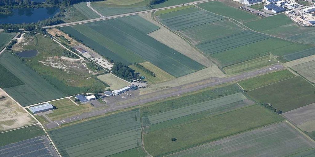 EDMQ Donauwörth-Genderkingen - Flugplatzdaten • MEIN-FLUGZIEL.DE