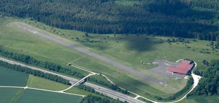 Giengen-Brenz EDNG - Flugplatzdaten für Privatpiloten ein Ausflugziel von vielen im Trend liegenden Ausflugszielen und Ausflugsideen, von jeden Flugplatz gibt es Ausflugziele zu entdecken