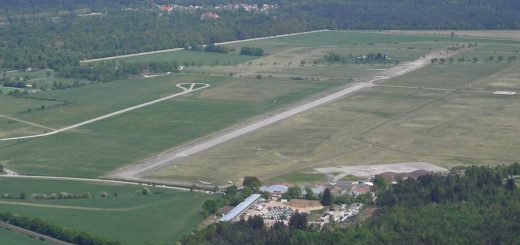 Oberschleissheim EDNX - Flugplatzdaten für Privatpiloten ein Ausflugziel von vielen im Trend liegenden Ausflugszielen und Ausflugsideen, von jeden Flugplatz gibt es Ausflugziele zu entdecken