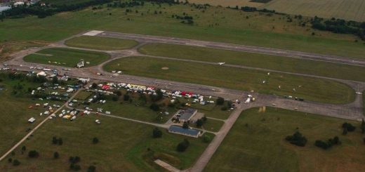 Stendal EDOV - Flugplatzdaten für Privatpiloten ein Ausflugziel von vielen im Trend liegenden Ausflugszielen und Ausflugsideen, von jeden Flugplatz gibt es Ausflugziele zu entdecken