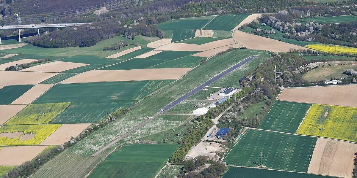 Bad Neuenahr-Ahrweiler EDRA - für Privatpiloten ein Ausflugziel von vielen im Trend liegenden Ausflugszielen und Ausflugsideen, von jeden Flugplatz gibt es Ausflugziele zu entdecken