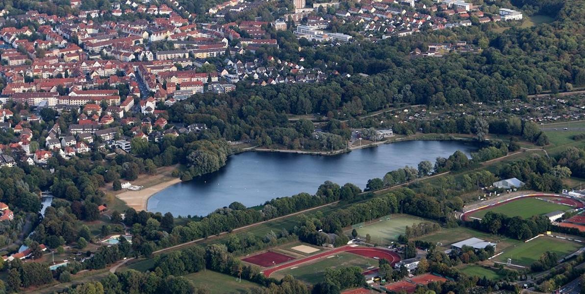 Stadt Hildesheim für Privatpiloten ein Ausflugziel von vielen im Trend liegenden Ausflugszielen und Ausflugsideen, von jeden Flugplatz gibt es Ausflugziele zu entdecken EDVM