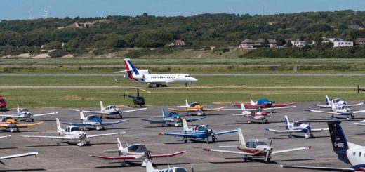 Paris Le Bourget LFPB - Flugplatzdaten für Privatpiloten ein Ausflugziel von vielen im Trend liegenden Ausflugszielen und Ausflugsideen, von jeden Flugplatz gibt es Ausflugziele zu entdecken