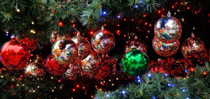 Weihnachtsmarkt von Aschaffenburg EDFC für Privatpiloten ein Ausflugziel von vielen im Trend liegenden Ausflugszielen und Ausflugsideen, von jeden Flugplatz gibt es Ausflugziele zu entdecken