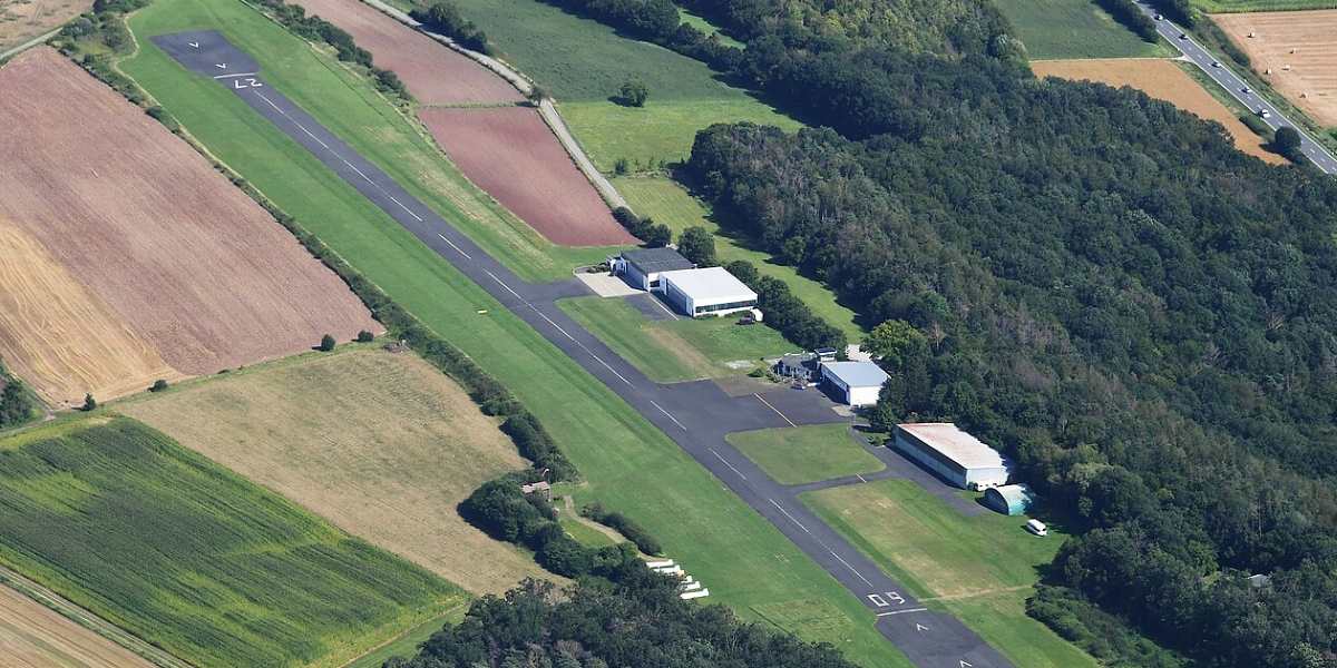Bad Neustadt EDFD - Flugplatzdaten für Privatpiloten ein Ausflugziel von vielen im Trend liegenden Ausflugszielen und Ausflugsideen, von jeden Flugplatz gibt es Ausflugziele zu entdecken