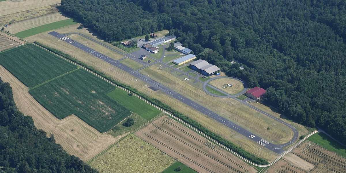 Michelstadt-Odw. EDFO - Flugplatzdaten für Privatpiloten ein Ausflugziel von vielen im Trend liegenden Ausflugszielen und Ausflugsideen, von jeden Flugplatz gibt es Ausflugziele zu entdecken