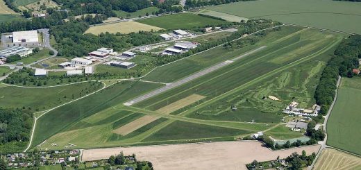 Detmold EDLJ - Flugplatzdaten für Privatpiloten ein Ausflugziel von vielen im Trend liegenden Ausflugszielen und Ausflugsideen, von jeden Flugplatz gibt es Ausflugziele zu entdecken