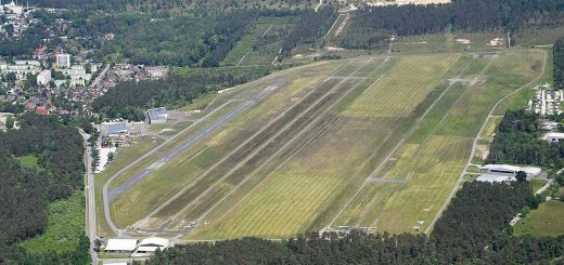 Oerlinghausen EDLO - Flugplatzdaten für Privatpiloten ein Ausflugziel von vielen im Trend liegenden Ausflugszielen und Ausflugsideen, von jeden Flugplatz gibt es Ausflugziele zu entdecken