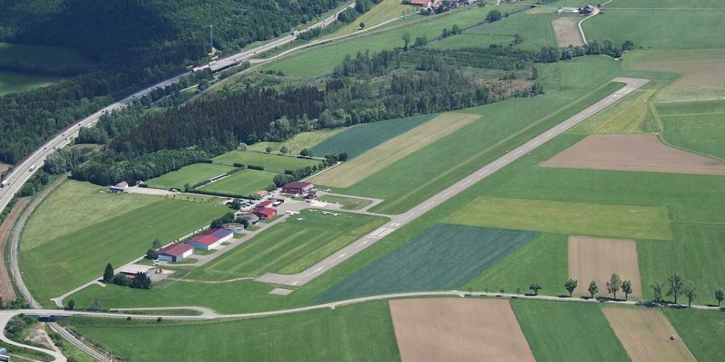 Leutkirch-Unterzeil EDNL - Flugplatzdaten für Privatpiloten ein Ausflugziel von vielen im Trend liegenden Ausflugszielen und Ausflugsideen, von jeden Flugplatz gibt es Ausflugziele zu entdecken
