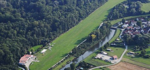 Moosburg auf der Kippe EDPI - Flugplatzdaten für Privatpiloten ein Ausflugziel von vielen im Trend liegenden Ausflugszielen und Ausflugsideen, von jeden Flugplatz gibt es Ausflugziele zu entdecken