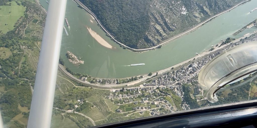 Loreley von EDRK Koblenz-Winningen für Privatpiloten ein Ausflugziel von vielen im Trend liegenden Ausflugszielen und Ausflugsideen, von jeden Flugplatz gibt es Ausflugziele zu entdecken