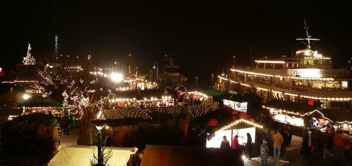 Weihnachtsmarkt von Konstanz EDTZ für Privatpiloten ein Ausflugziel von vielen im Trend liegenden Ausflugszielen und Ausflugsideen, von jeden Flugplatz gibt es Ausflugziele zu entdecken