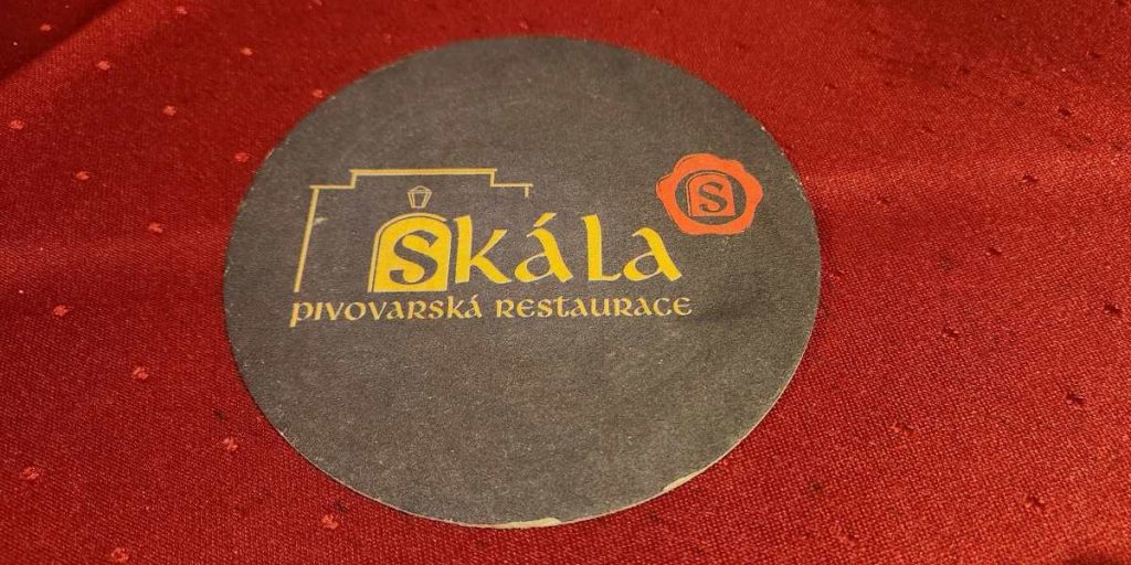 Hotel Skala von LKMH Mnichovo-Hradiste für Privatpiloten ein Ausflugziel von vielen im Trend liegenden Ausflugszielen und Ausflugsideen, von jeden Flugplatz gibt es Ausflugziele zu entdecken