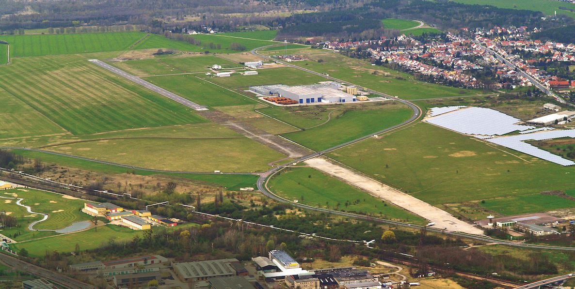 Flugplatz Dessau EDAD für Privatpiloten ein Ausflugziel von vielen im Trend liegenden Ausflugszielen und Ausflugsideen, für oder von jeden Flugplatz gibt es Ausflugziele zu entdecken